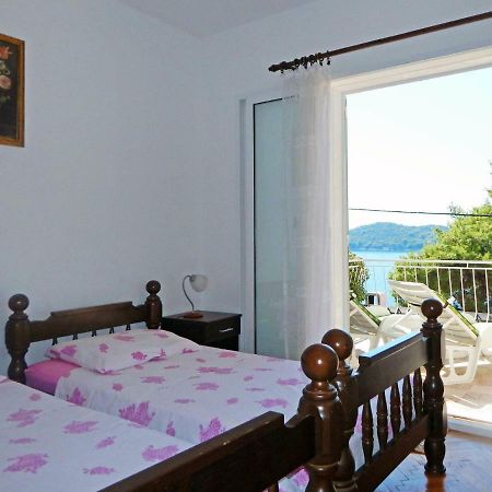 Holiday Home Villa Nada Prizba Ngoại thất bức ảnh