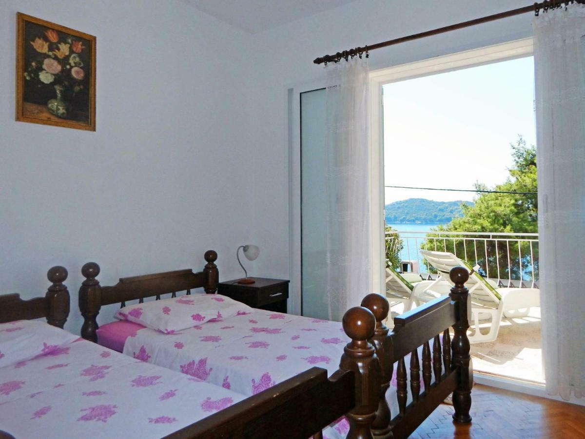 Holiday Home Villa Nada Prizba Ngoại thất bức ảnh